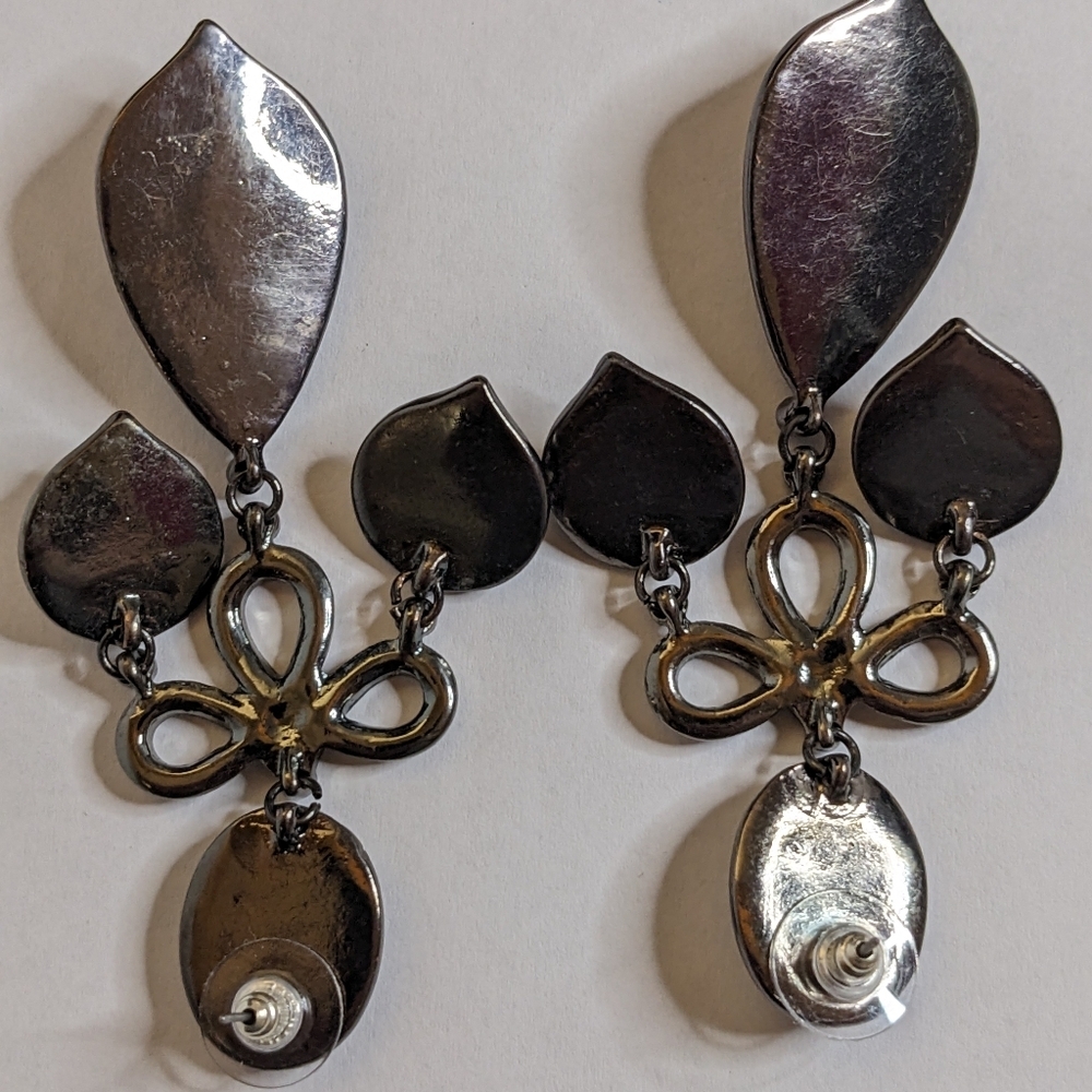 7 Charming Sisters NWT "Merlot" Crystal Statement Earrings - Picture 4 of 6